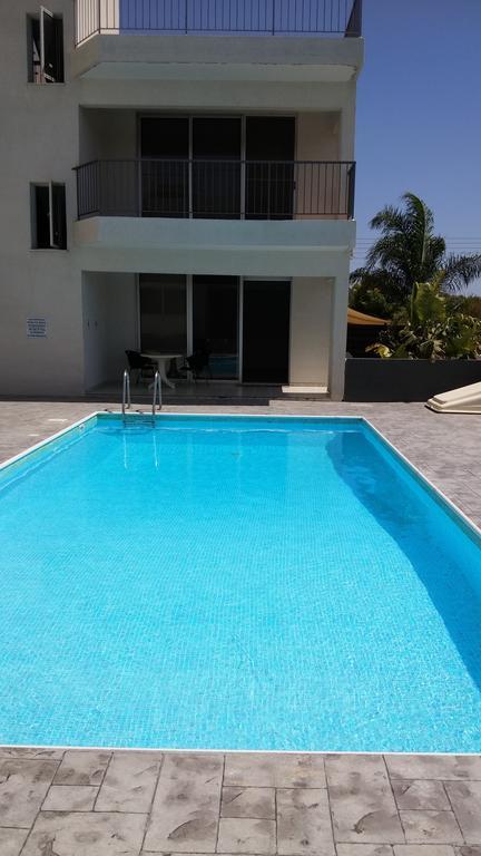 Palms Resort Apartments Alethriko Camera foto