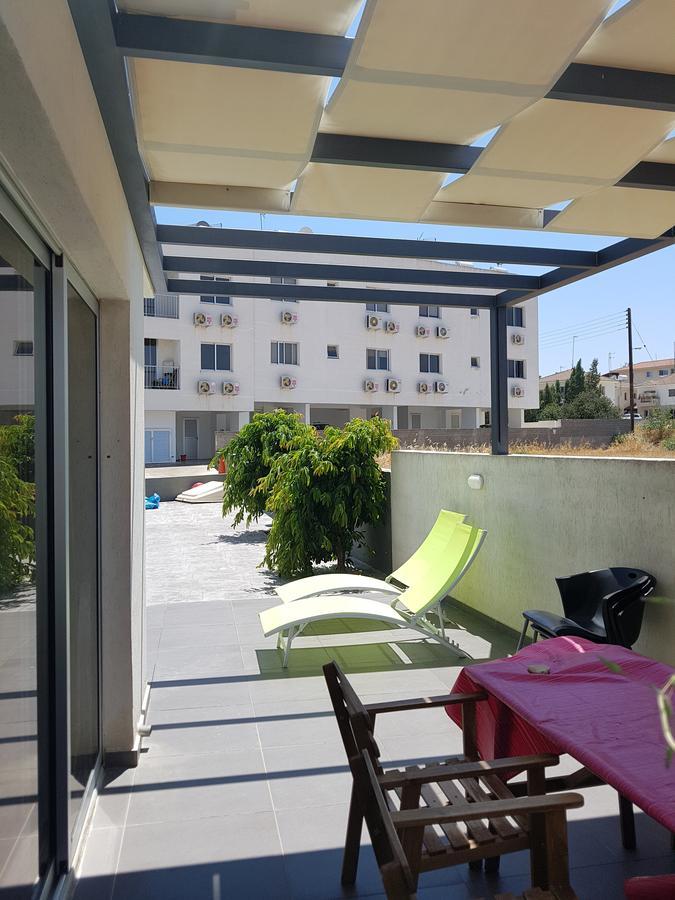 Palms Resort Apartments Alethriko Esterno foto